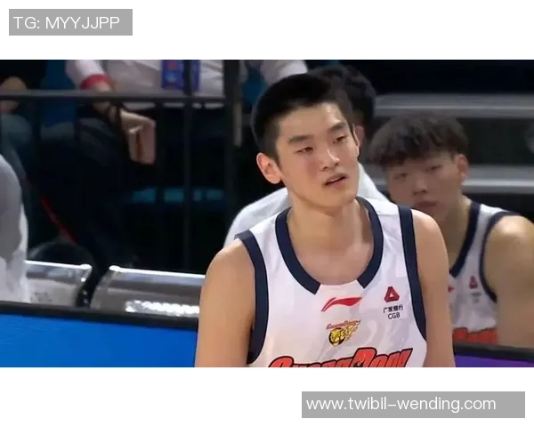 李贤重制胜后采访！点名男篮后卫锋线，放鬼话两连胜，并谈崔永熙